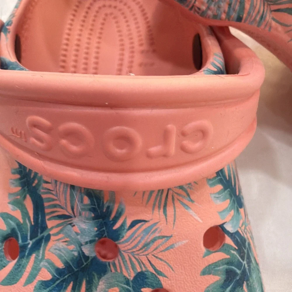 Crocs Unisex Classic Tropical Palms Beach Summer Vacation‎ US Men 6 Women 8